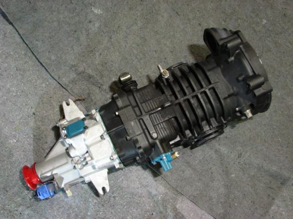 VW Vanagon Syncro 5 speed manual (85-92) 094 - Image 3
